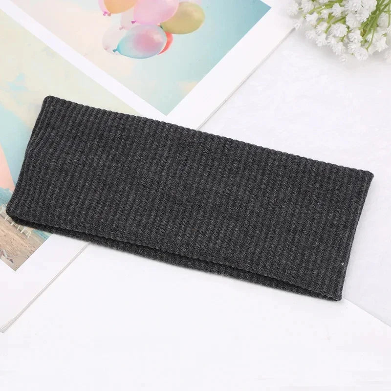 Essential 5 – Women's Soft Knit Sports Headband | Stylish Sweat-Wicking Hairband for Running & Outdoor